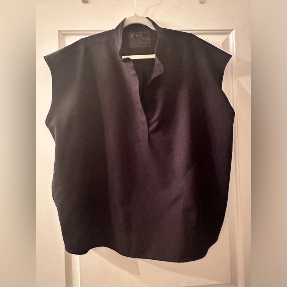 Rafaela Oversized Scrub Top